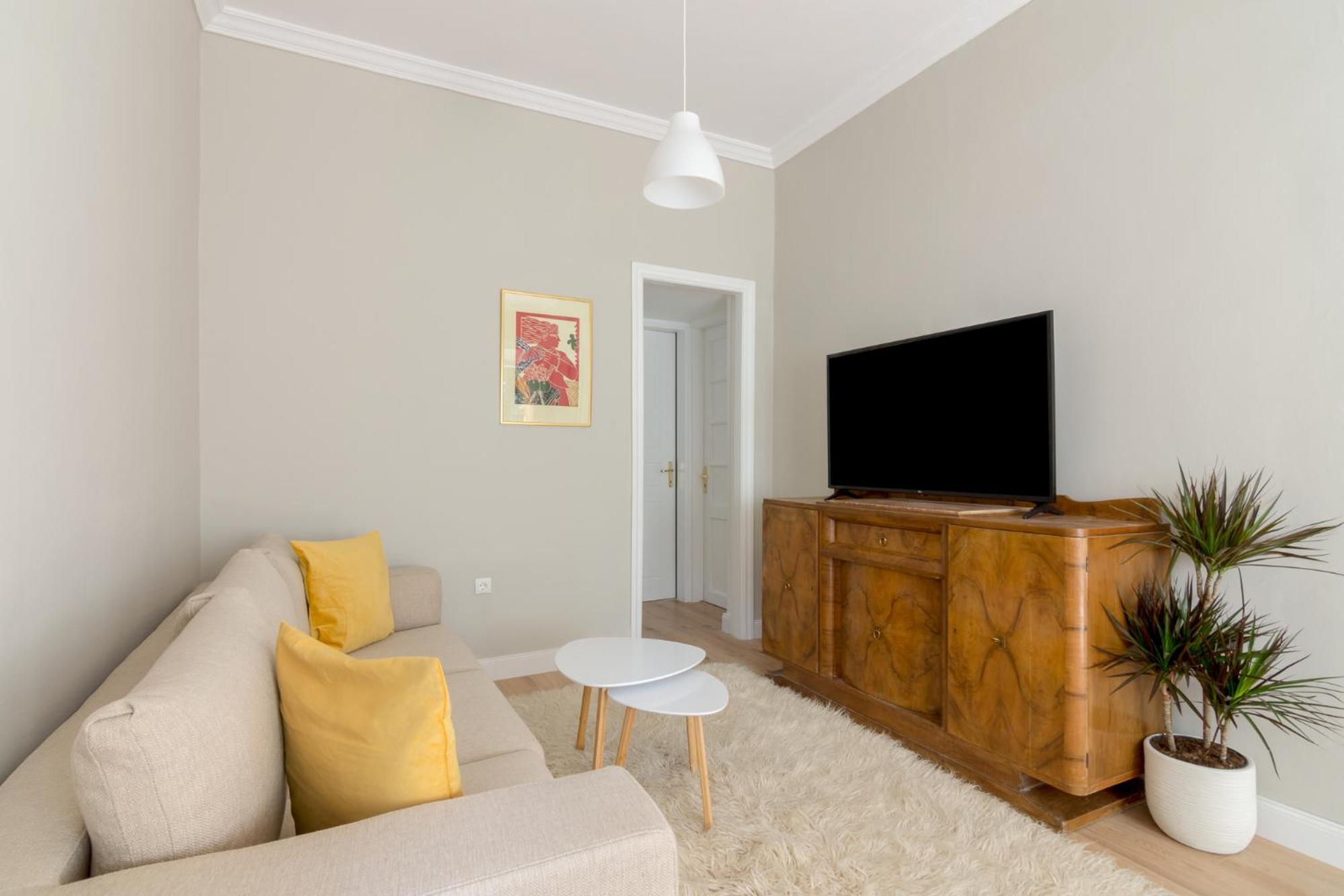 Great House W/ Private Parking Apartment เอเธนส์ ภายนอก รูปภาพ